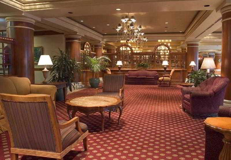 Wichita Marriott Hotel Exterior photo
